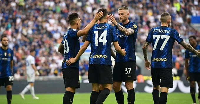 九游iOS游戏中心TheShy迎来二十赛季出色发挥,DWG观众热烈欢呼!