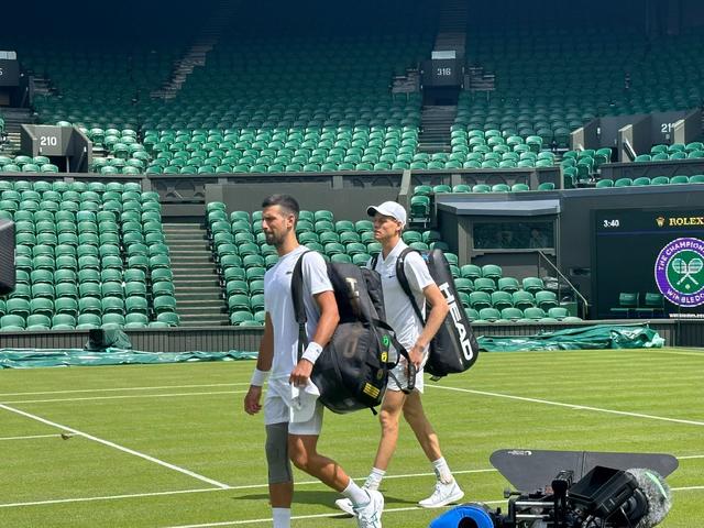  德约科维奇在德国队比赛中战术调整，败北引发热议！